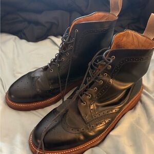 Classic Black Leather Men's Boots Dr Martens wingtips